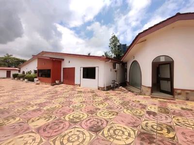 10 - Bedroom House @ West Airport, West Airport, Airport Residential Area, Accra, House for Rent