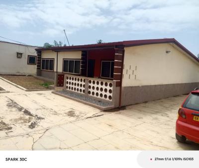 *3brm House + Shop with Very Spacious Compound @ Dansoman*, Dansoman Senior High School Area, Dansoman, Accra, House for Rent