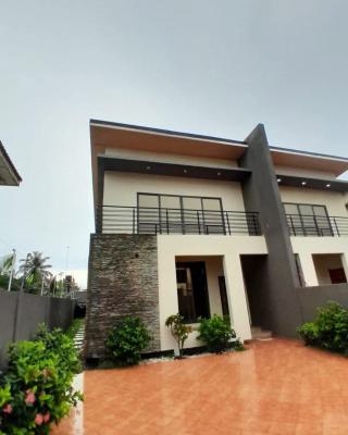 Executive 3-bedroom, Adjiringanor, East Legon, Accra, Townhouse for Rent