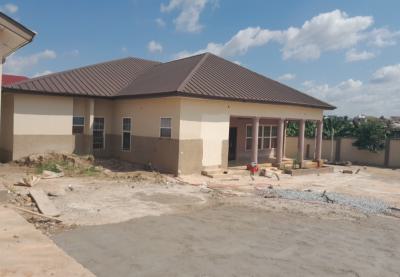 9 Bedrooms  House  ( Daban New Site), Daban New Site, Near Ahodwo., Kumasi Metropolitan, Ashanti, House for Sale