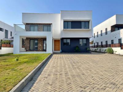 Detached 4 Bedroom Duplex with Staff Quarters in a Gated Community, Mahama Road, East Airport, Airport Residential Area, Accra, Detached Duplex for Rent