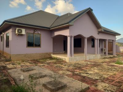 4 Bedrooms House, Apromoase, on Tech Ejisu Road., Kumasi Metropolitan, Ashanti, House for Rent