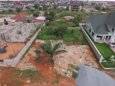 Plot of Land in a Good Location and a Developed Neighborhood., Oyarifa Road, Oyarifa, La Nkwantanang Madina Municipal, Accra, Residential Land for Sale