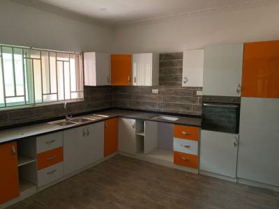 3 Bedrooms Detached Selfcompound House, Amrahia, Adenta, Adenta Municipal, Accra, Apartment for Rent