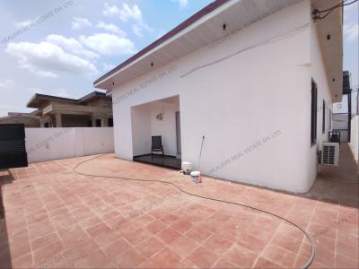 Executive 3-bedroom House @ Oyarifa, Oyarifa, La Nkwantanang Madina Municipal, Accra, House for Sale