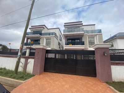 Luxury 4 Bedroom  5 Bathroom Townhouse, Chairs Street, Ogbojo, Adenta Municipal, Accra, Townhouse for Sale
