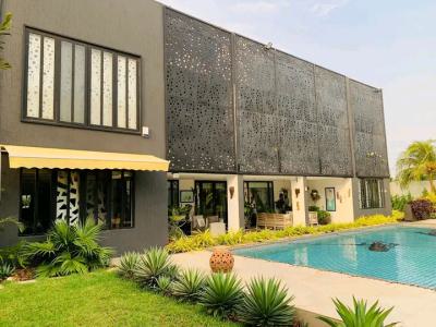 Luxurious Fully Furnished 5-bedroom Townhouse @ Cantonment, Cantonments, Accra, Townhouse for Rent