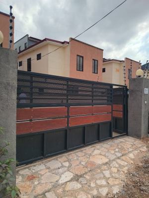 2 Bedroom House, Mile 7, Achimota, Accra, House for Sale
