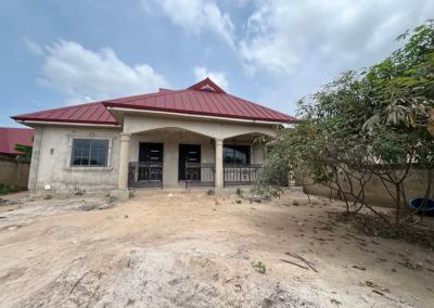 3 Bedrooms, Aboaso, Near Mampongteng.  Tafo Pankrono Road., Kumasi Metropolitan, Ashanti, House for Sale