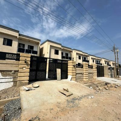 Executive 4 Bedrooms, Spintex, Accra, House for Sale