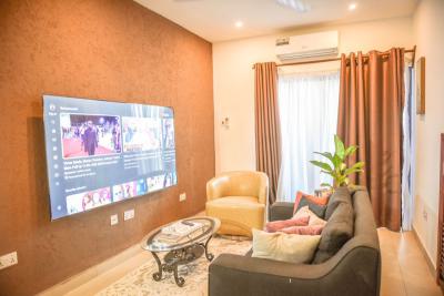 Fully Furnished 1 Bedroom Apartment, Mahama Road, East Airport, Airport Residential Area, Accra, Mini Flat for Rent