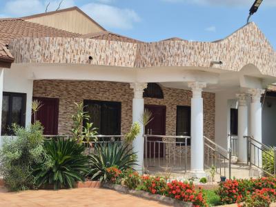 Fully Furnished 5 Bedroom House with Beautiful Land Scapes on 80/100ft, Oyarifa, La Nkwantanang Madina Municipal, Accra, Detached Bungalow for Sale