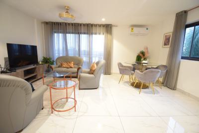 Furnished 1 Bedroom Apartment with Swimming Pool, Cantonments, Accra, Mini Flat for Rent