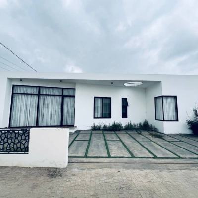 Executive Furnished 2 Bedroom, Ashaley Botwe, Adenta Municipal, Accra, Townhouse for Sale