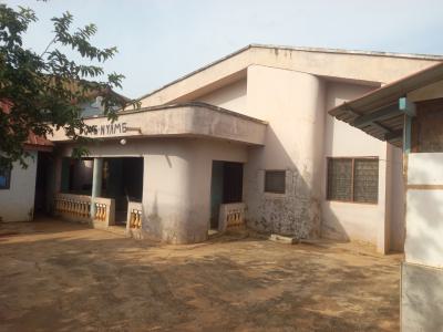 8 Bedrooms   ( Tanoso) Well Located Property., Tanoso, Near Sofoline/abuakwa., Kumasi Metropolitan, Ashanti, House for Sale