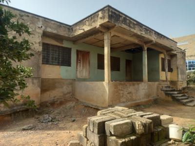 6 Bedrooms, Atimatim, Near Pankrono, Kumasi Metropolitan, Ashanti, House for Sale
