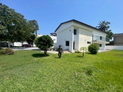 Executive Newly Renovated 4 Bedrooms, Cantonments, Accra, House for Rent