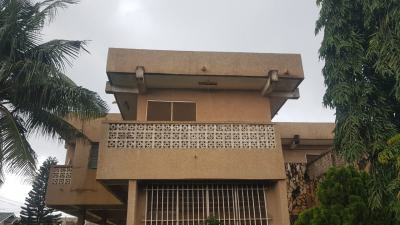 *8brm Storey House  on 1 & Half Plots @ Kwashieman*, Timber Market Area, Kwashieman, Accra, House for Sale