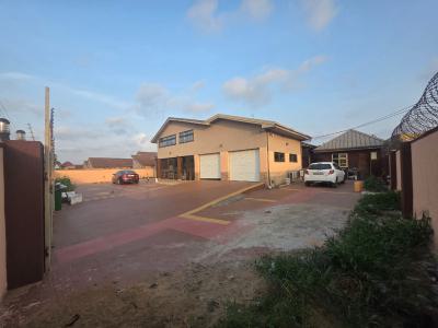 5 Bedroom House with a Boys Quarters at Spintex, Spintex, Accra Metropolitan, Accra, House for Sale