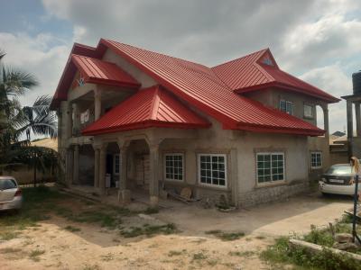 8 Bedrooms, Kenyasi Abrem, Kumasi Metropolitan, Ashanti, House for Sale
