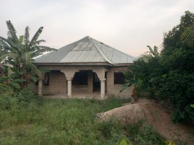 3 Bedrooms, Kenyasi Sisirase/ Mampongteng Korea., Kumasi Metropolitan, Ashanti, House for Sale