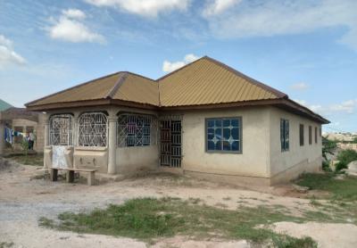 5 Bedrooms, Kenyasi Adwumam, Islamic., Kumasi Metropolitan, Ashanti, House for Sale