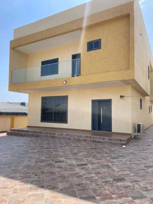 Luxurious 4-bedroom Smart Home @ Achimota, Achimota, Accra, Townhouse for Rent