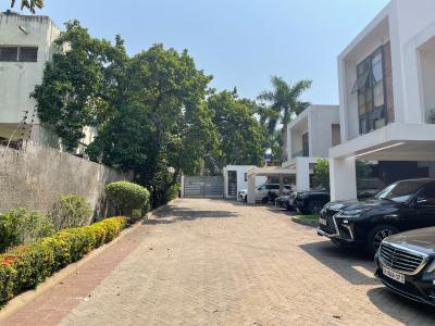 Furnished 4-bedroom Apartment -- 4 Tana, 3 Anobaa Close, Airport (res), 4 Tana, 3 Anobaa, Airport Residential Area, Accra, Apartment for Sale