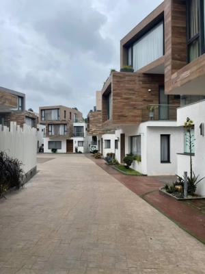 Executive 4 Bedrooms, Cantonments, Accra, Townhouse for Sale