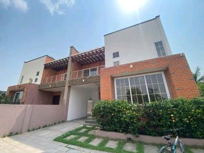 Modern 3-bedroom Townhouse, East Legon, Accra, House for Rent