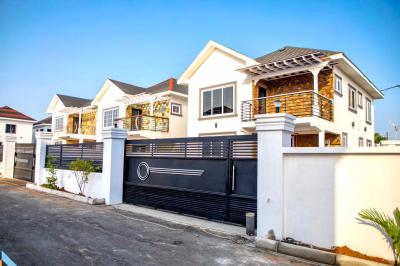 Executive 3-bedroom Detached House @ Tema Community 25, Community 25, Tema, Accra, House for Sale