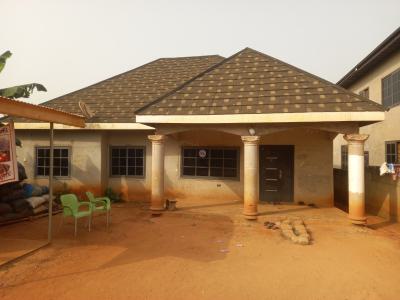 3 Bedrooms, Ampabame, Near Santasi Nkoransa., Kumasi Metropolitan, Ashanti, House for Sale