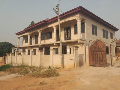 Chamber and Hall  ( Self Contain), Fawoade, Kumasi Metropolitan, Ashanti, Apartment for Rent