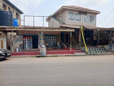 Roadside 4 Shops+ 3 Units Chamber Self @ Ga Odumase After Ablekuma, Ga Odumase, Ga Central Municipal, Accra, Shop for Sale