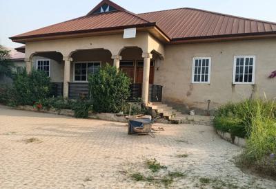 4 Bedrooms, Abuakwa,  Near Sofoline., Kumasi Metropolitan, Ashanti, House for Sale