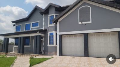 5 Bedrooms, Sokoban Apaaso, on Ahodwo Daban Road, Kumasi Metropolitan, Ashanti, House for Sale