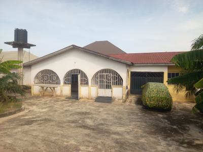 6 Bedrooms, Fawoade, on Tafo Pankrono Road., Kumasi Metropolitan, Ashanti, House for Sale