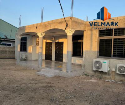 Investors Deal: Luxury 5 Bedrooms En-suite Home, Adade Road, Kasoa, Awutu-senya East, Central Region, House for Sale