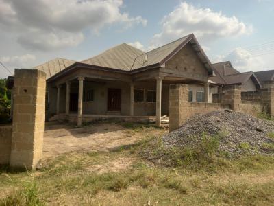 5 Bedrooms, Kenyasi Adwumam, Kumasi Metropolitan, Ashanti, House for Sale