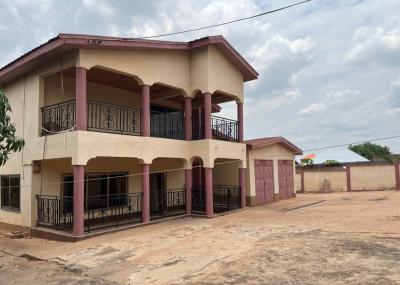 5 Bedrooms, Aputuogya, Atonsu Lake Road, Kumasi Metropolitan, Ashanti, House for Sale