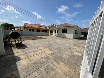 3 Bedroom Detached House