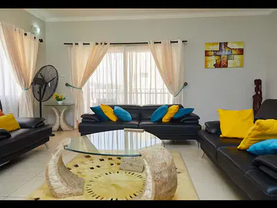 Luxurious 3 Bedrooms Penthouse