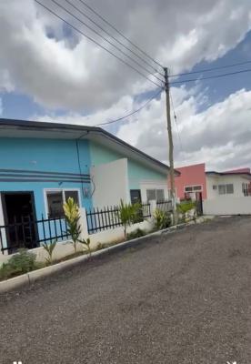 3 Bedrooms Semi-detached House, Danfa, Ga East Municipal, Accra, House for Sale