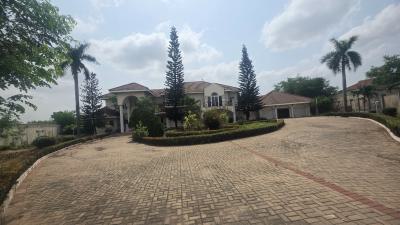 4 Bedroom House with a Pool and Bq at Trasacco, Accra Metropolitan, Accra, House for Sale