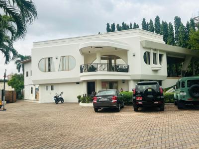 Executive 5 Bedrooms, Roman Ridge, Accra, House for Rent
