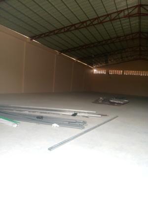 Commercial 1800sqm Warehouse @ East Airport, East Airport, Airport Residential Area, Accra, Warehouse for Rent
