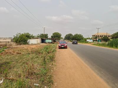 Roadside Land in Dawhenya, Dawhenya, Dawhenya, Tema, Accra, Mixed-use Land for Sale