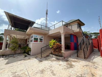 Executive 4 Bedroom, Aburi, Akuapim South Municipal, Eastern Region, House for Sale