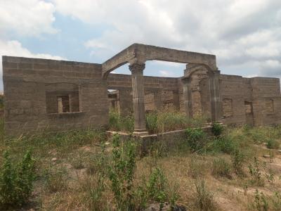 8 Bedrooms   Offinso  ( Near The Training College), Offinso, Near The Offinso Training College., Offinso Municipal, Ashanti, House for Sale