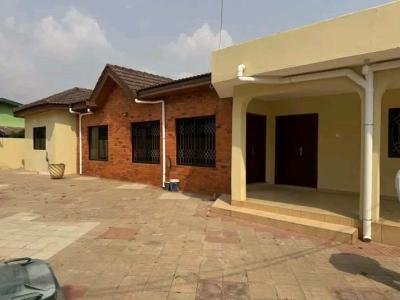Executive Self-compound 4 Bedroom, Achimota, Accra, House for Rent